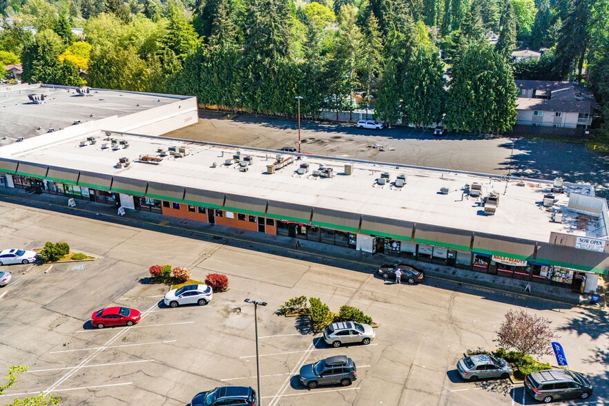 More Photos Of 2311-2337 SW 336th St, Federal Way Freestanding For Sale