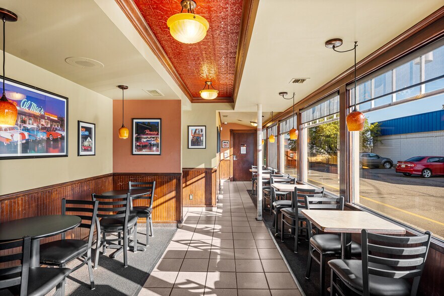 More Photos Of 6505 E Sprague Ave, Spokane Valley General Retail For Sale