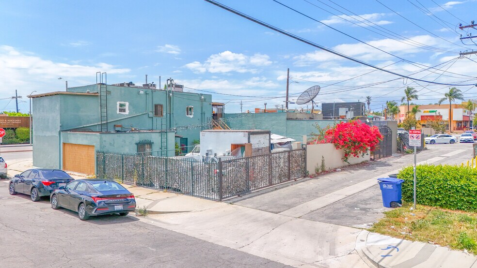More Photos Of 5221 E Beverly Blvd, East Los Angeles Storefront Retail Residential For Sale