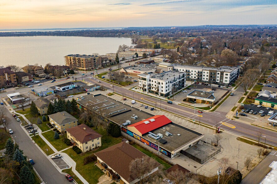 More Photos Of 195-209 Cottage Grove Rd, Madison Storefront For Lease