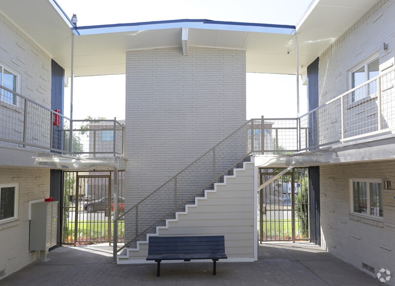 More Photos Of 5005 San Jacinto St, Dallas Apartments For Sale