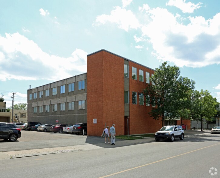 More Photos Of 8225 105th St, Edmonton Office For Lease