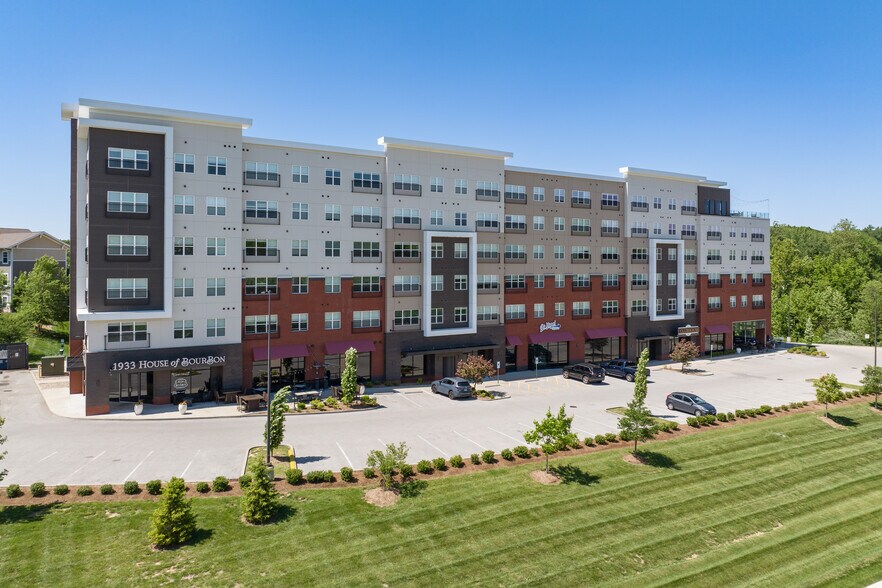 More Photos Of 1010 Enclave Blvd, Edwardsville Apartments For Sale