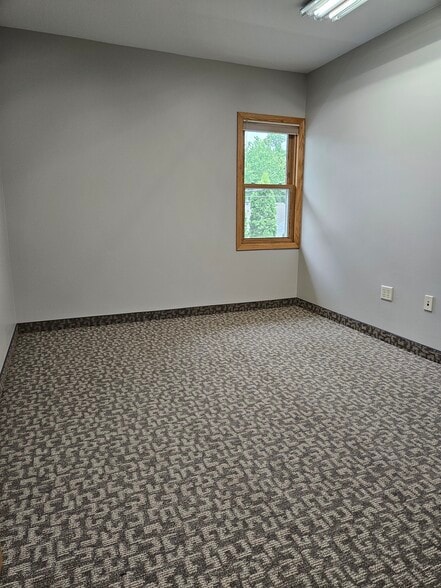 More Photos Of 4725 Excelsior Blvd, Saint Louis Park Office Residential For Lease