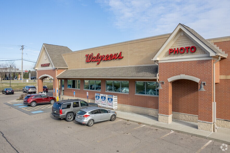 More Photos Of 6330 Cincinnati Dayton Rd, Liberty Township Drugstore For Sale
