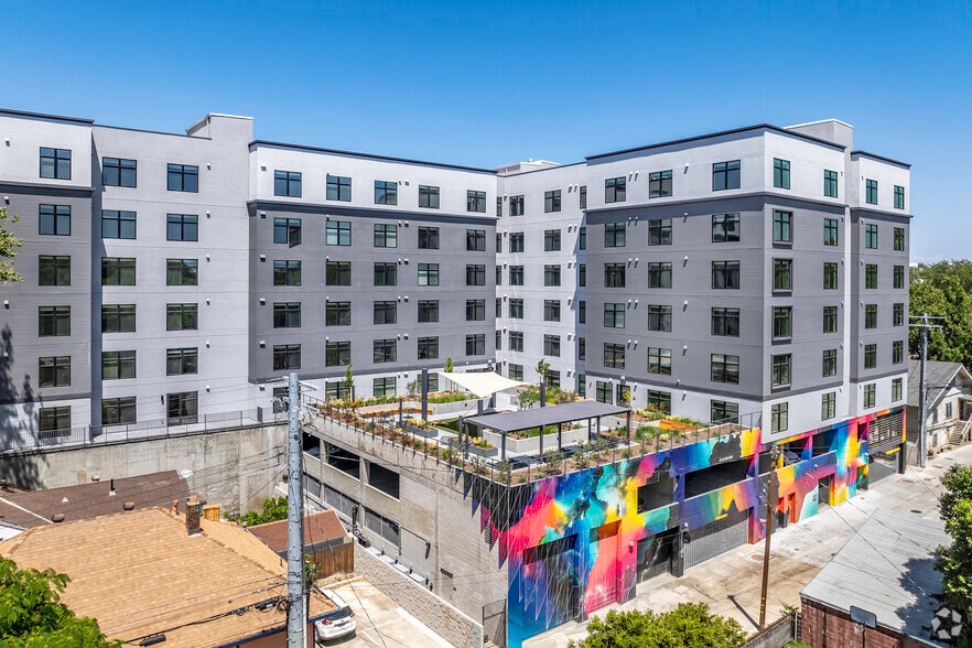 More Photos Of 1500 S St, Sacramento Apartments For Lease