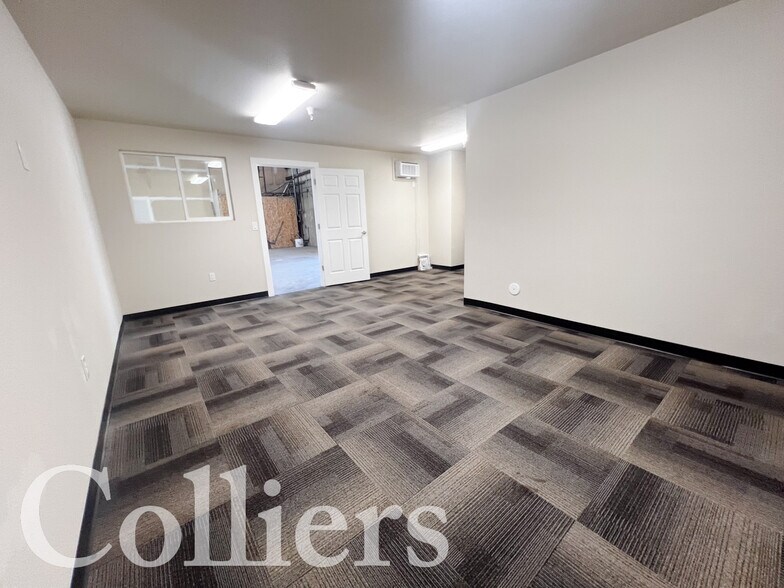 More Photos Of 1233 W Boeing St, Boise Warehouse For Lease