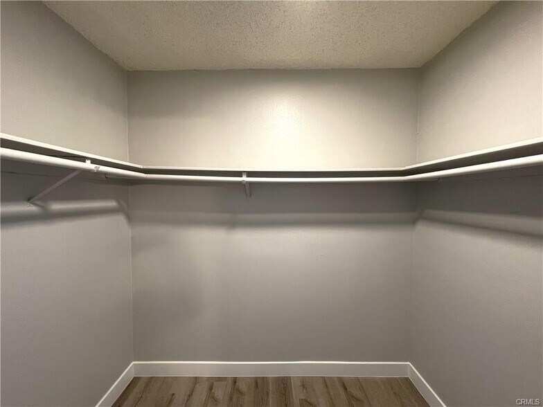 More Photos Of 13717 Chadron Ave, Hawthorne Apartments For Sale