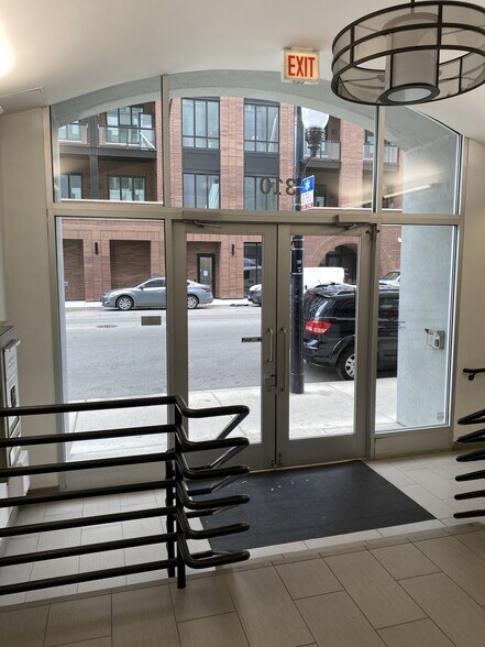 More Photos Of 310 S Racine Ave, Chicago Office For Lease