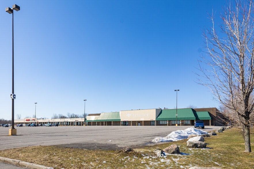 More Photos Of 6300 State Highway 37, Massena Supermarket For Sale