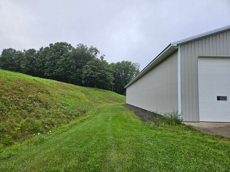 More Photos Of 3922 Kortwright Rd, Jamestown Warehouse For Sale