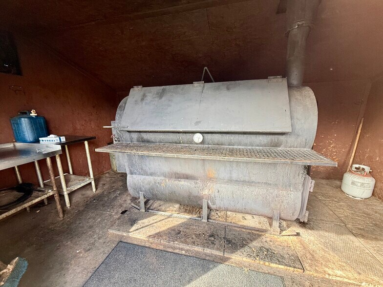 More Photos Of 3512 County Road 14, Madrid Restaurant For Sale