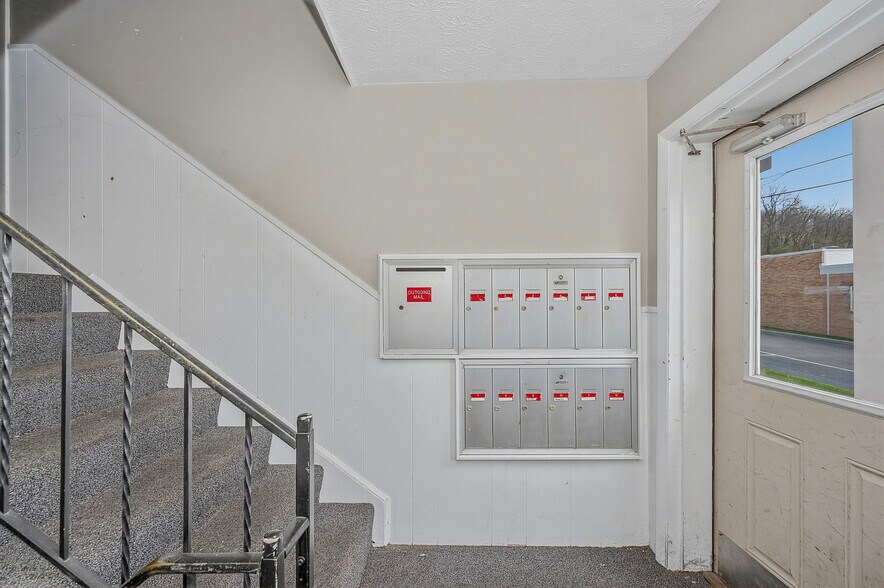 More Photos Of 10916 Reading Rd, Cincinnati Apartments For Sale