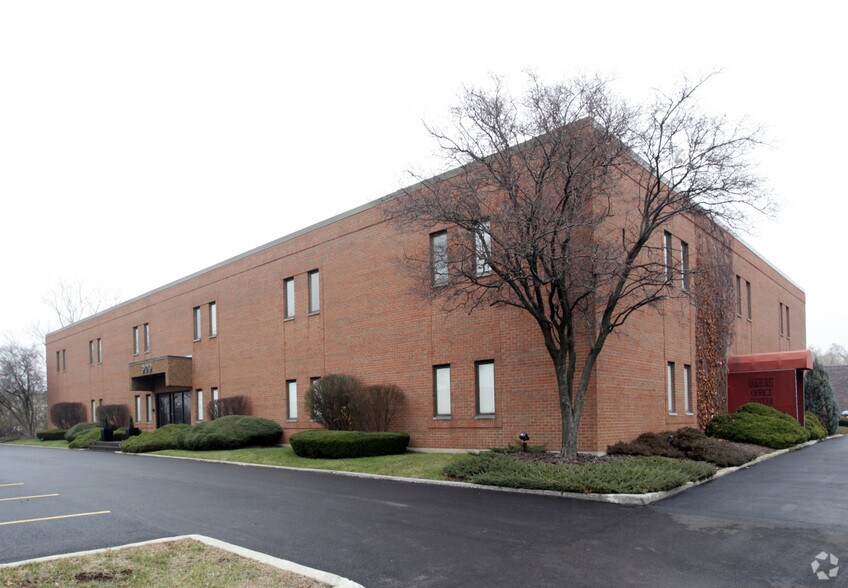 More Photos Of 909 S Route 83, Elmhurst Office For Lease