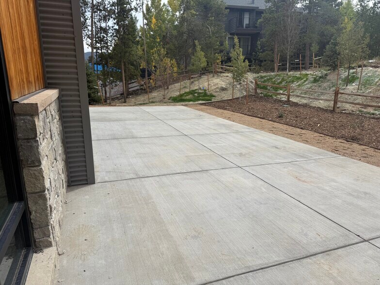 More Photos Of 80 W Main St, Frisco Multifamily For Sale