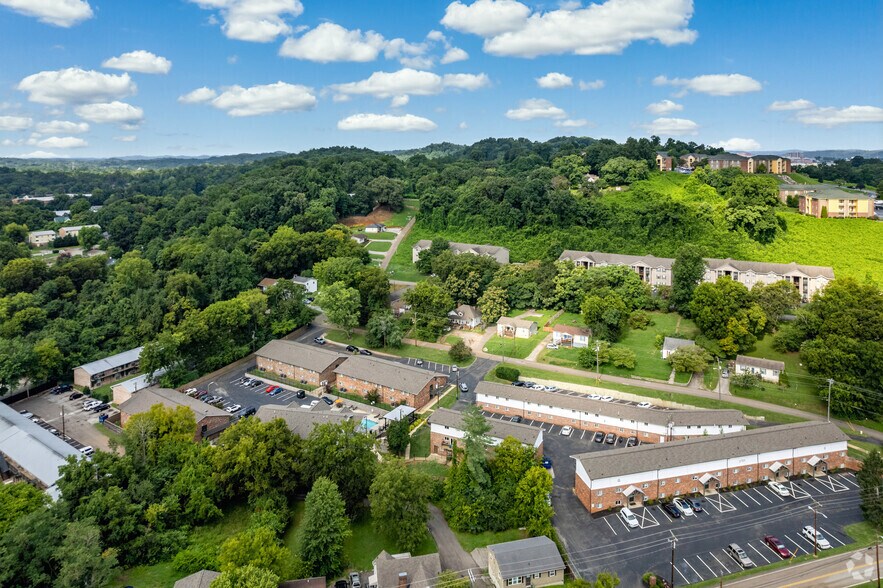 More Photos Of 2701 Sevier Ave, Knoxville Apartments For Sale