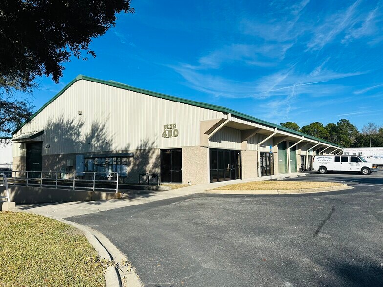 More Photos Of 3653 Regent Blvd, Jacksonville Flex For Sale
