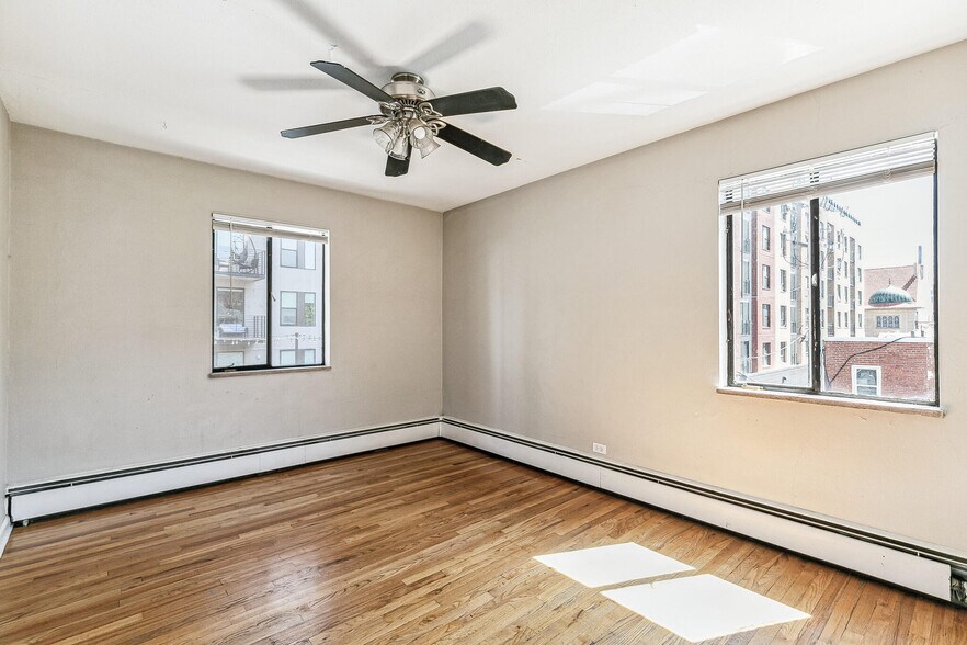 More Photos Of 1644 Pennsylvania St, Denver Apartments For Sale