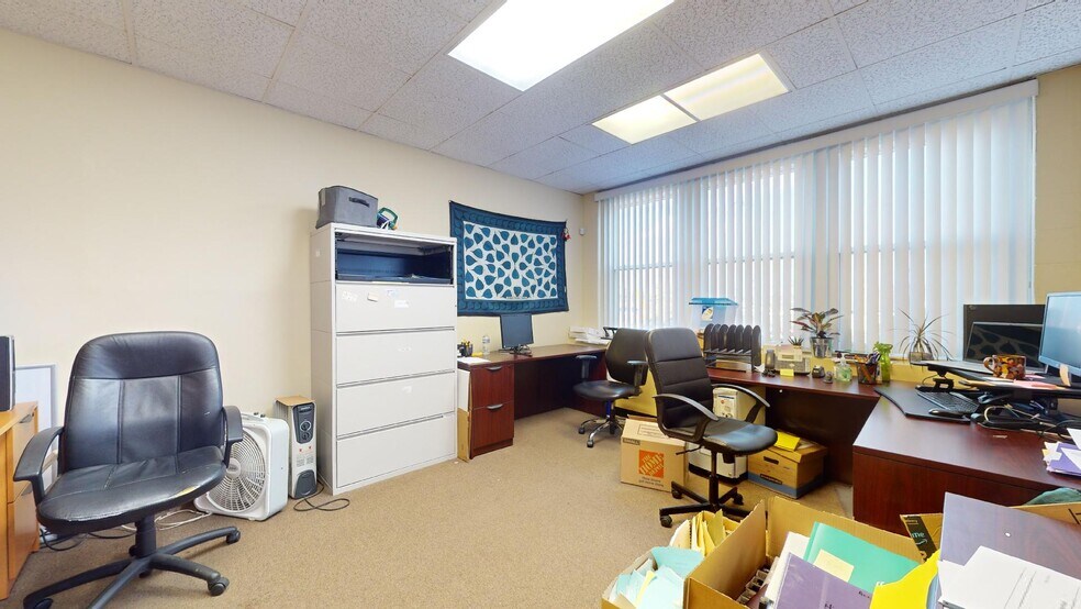 More Photos Of 1327-1331 Macklind Ave, Saint Louis Office For Sale