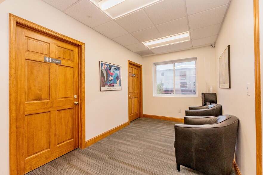 More Photos Of 110 Washington Ave, Pleasantville Medical For Lease