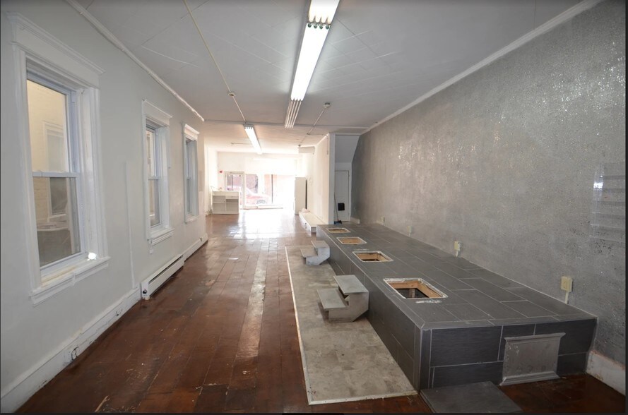 More Photos Of 4161-4165 Ridge Ave, Philadelphia Apartments For Lease