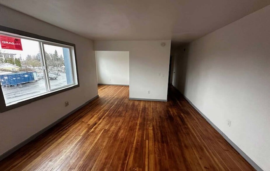 Primary Photo Of 8440 N Interstate Ave, Portland Freestanding For Lease