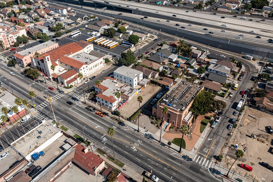 More Photos Of 5710 S Figueroa St, Los Angeles Land For Sale