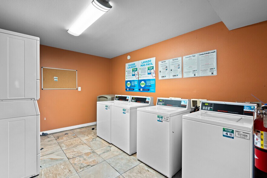 More Photos Of 2526 Durwood St, Austin Apartments For Sale