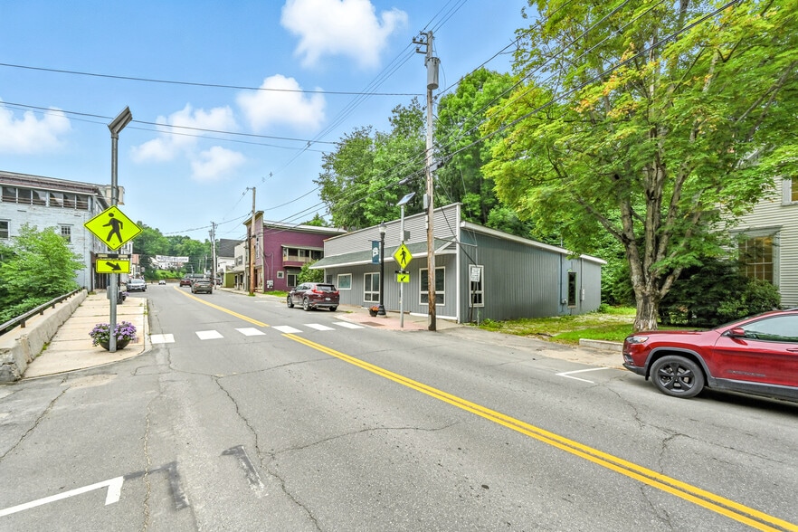 More Photos Of 370 Main St, Wilton Restaurant For Sale