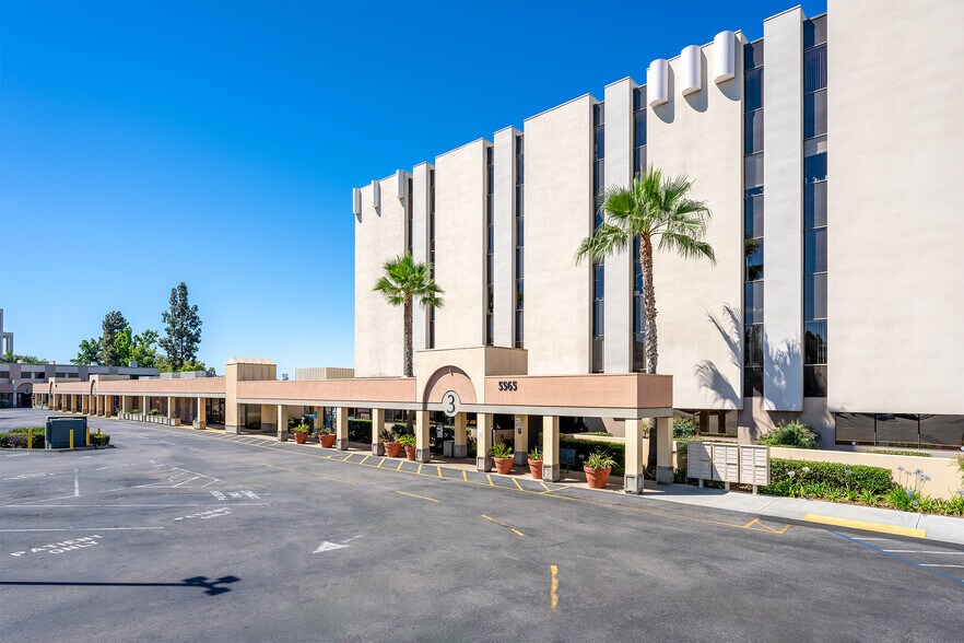 More Photos Of Grossmont Center Dr @ Center Dr, La Mesa Unknown For Lease