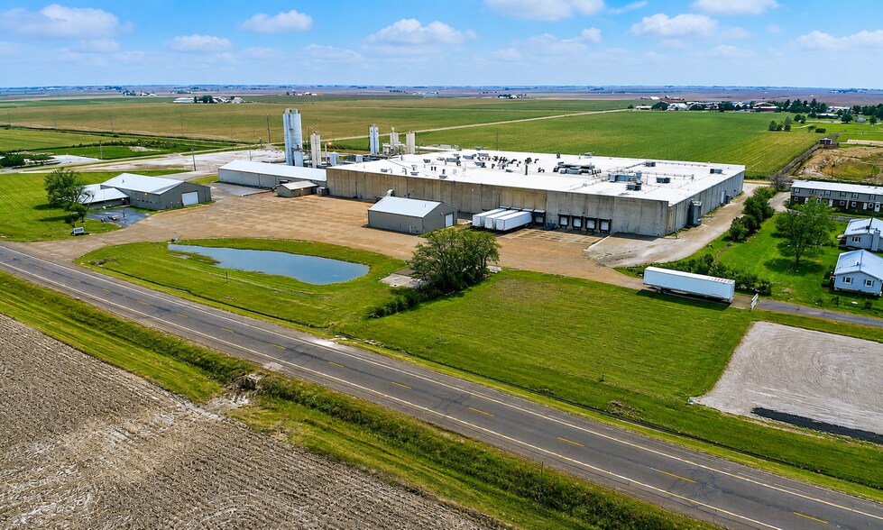 Primary Photo Of 320 W Gridley Rd, Gridley Warehouse For Sale