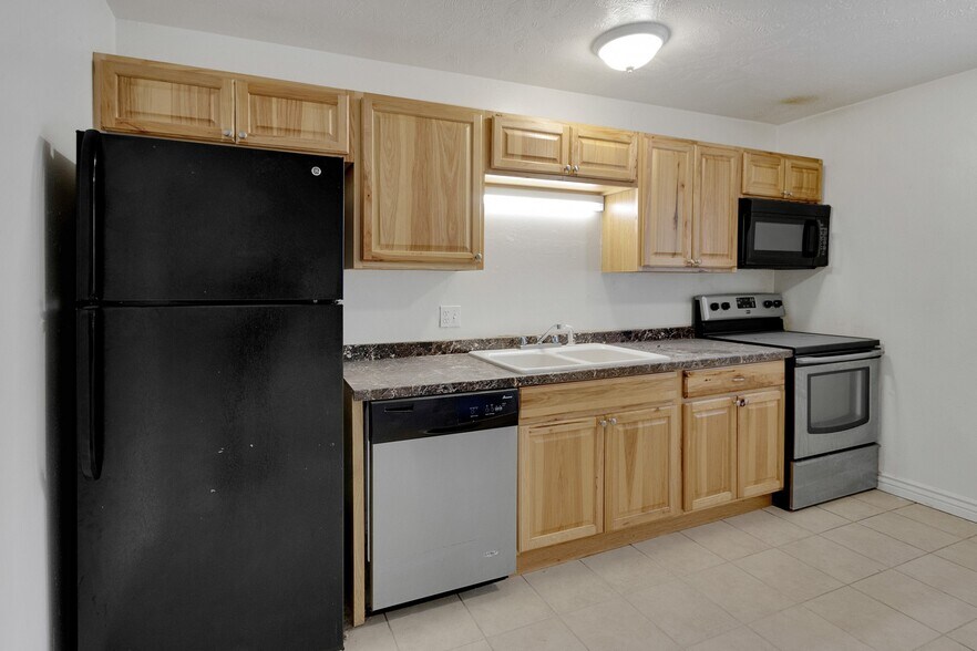 More Photos Of 7750 W 61st Ave, Arvada Apartments For Sale