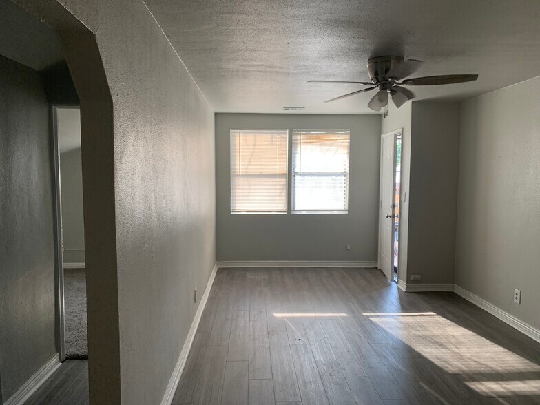 More Photos Of 1350 Kingston St, Aurora Apartments For Sale