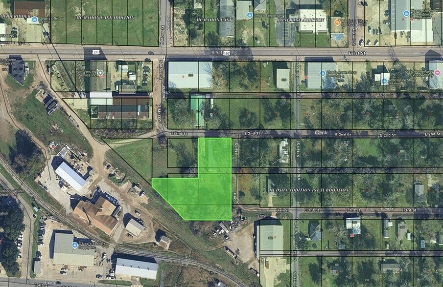 More Photos Of 206 E 2nd St, Deridder Industrial For Sale