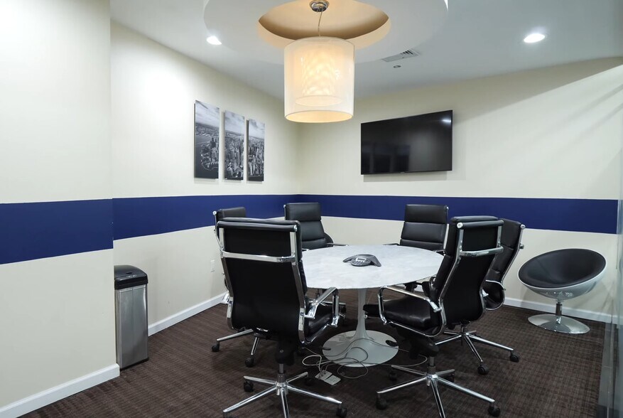 More Photos Of 1441 Broadway, New York Coworking Space