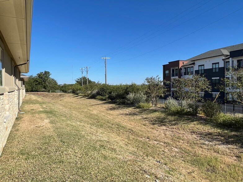 More Photos Of 2951 FM 1460, Georgetown Office For Sale