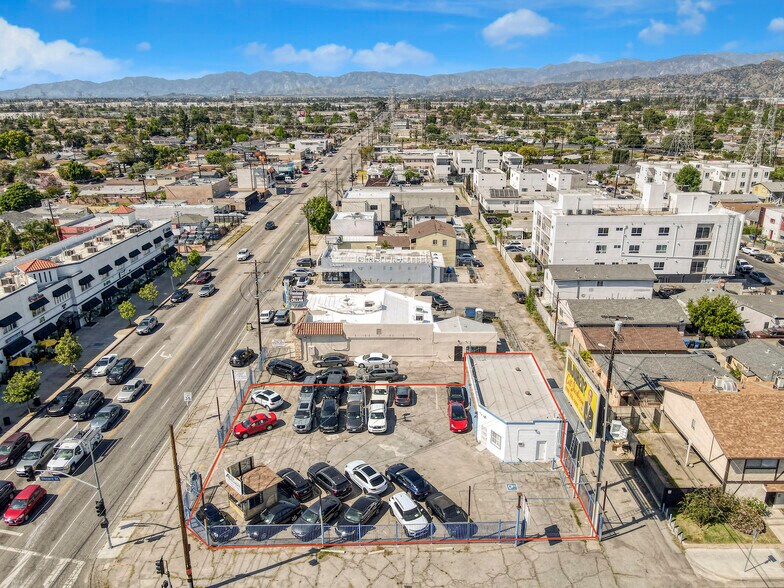 More Photos Of 6000 Vineland Ave, North Hollywood Auto Dealership For Sale
