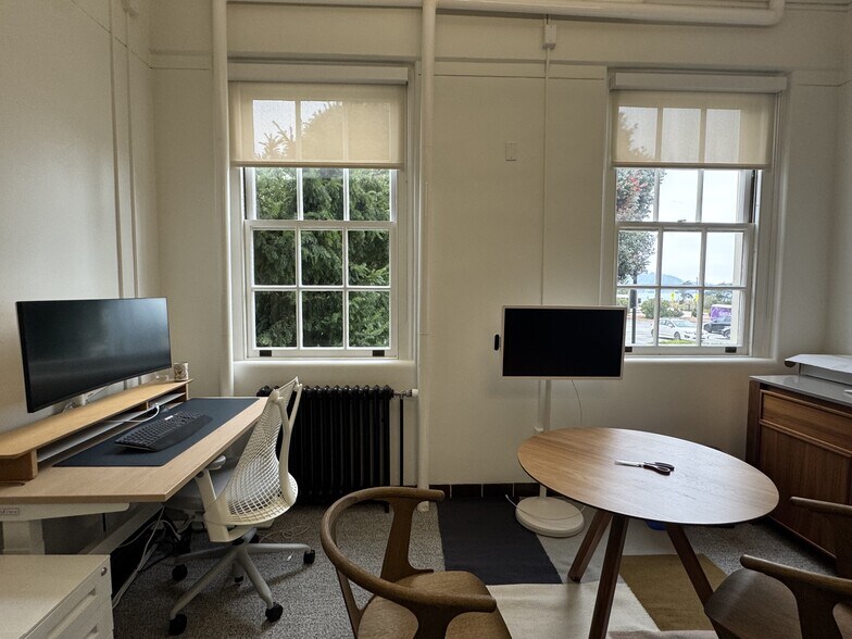 More Photos Of 220 Halleck St, San Francisco Office For Lease