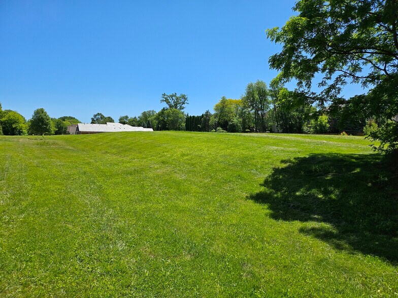 More Photos Of 5806-5810 Terra Cotta Rd, Crystal Lake Land For Sale