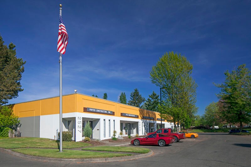 More Photos Of 2511-2527 N Hayden Island Dr, Portland Warehouse For Lease