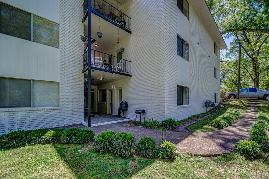 More Photos Of , Newnan Multifamily For Sale
