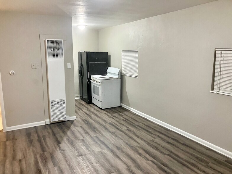 More Photos Of 3552 Morrison Rd, Denver Apartments For Sale