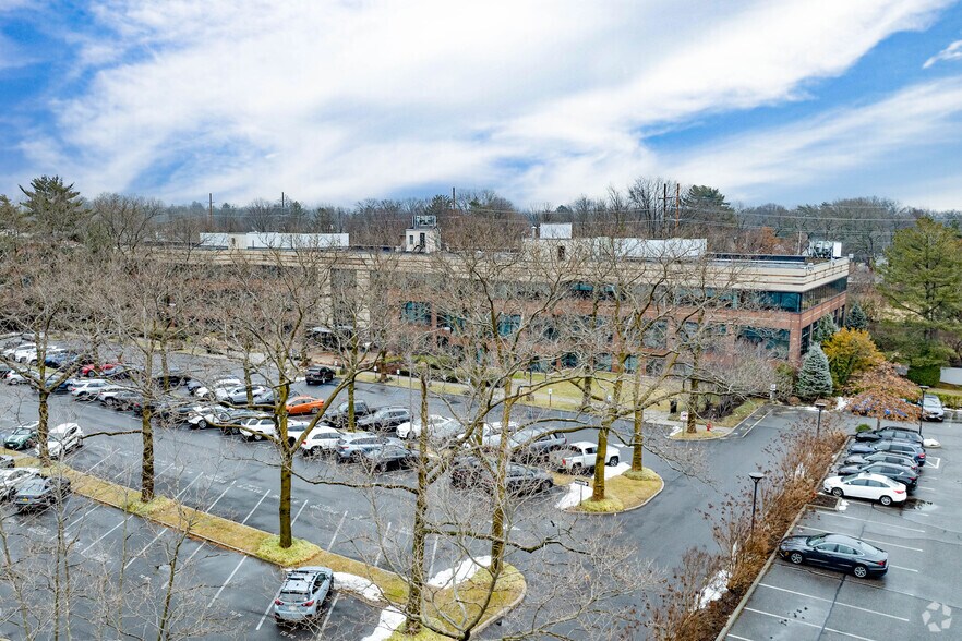 More Photos Of 401 Franklin Ave, Garden City Office For Lease