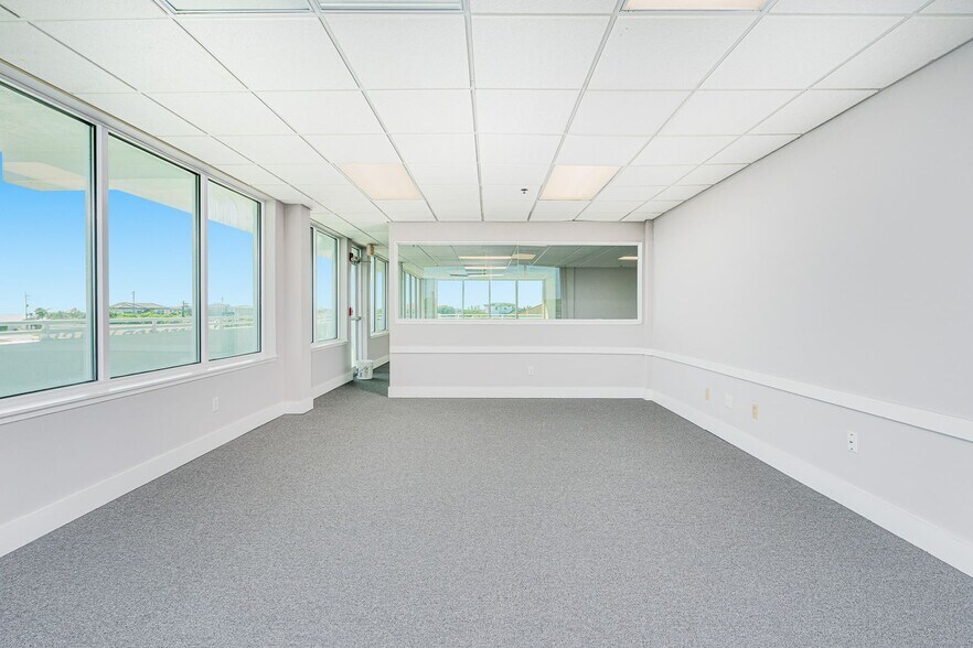 More Photos Of 55 Inlet Harbor Rd, Ponce Inlet Office Residential For Sale