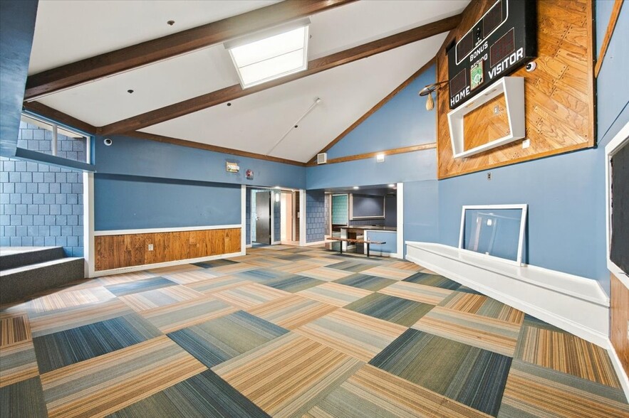 More Photos Of 301 Obetz Rd, Columbus Specialty For Sale