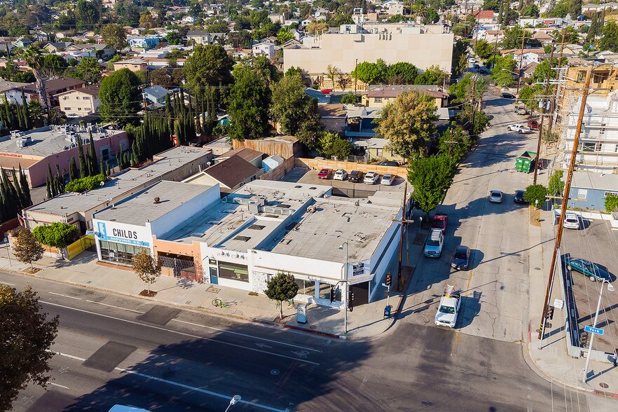 More Photos Of 5537-5541 York Blvd, Los Angeles Storefront For Lease