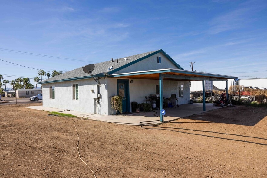 More Photos Of 5732 W Maryland Ave, Glendale Truck Terminal For Sale