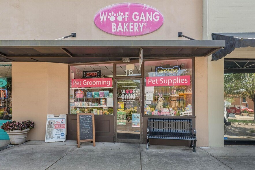 More Photos Of 18-20 E Plant St, Winter Garden General Retail For Sale