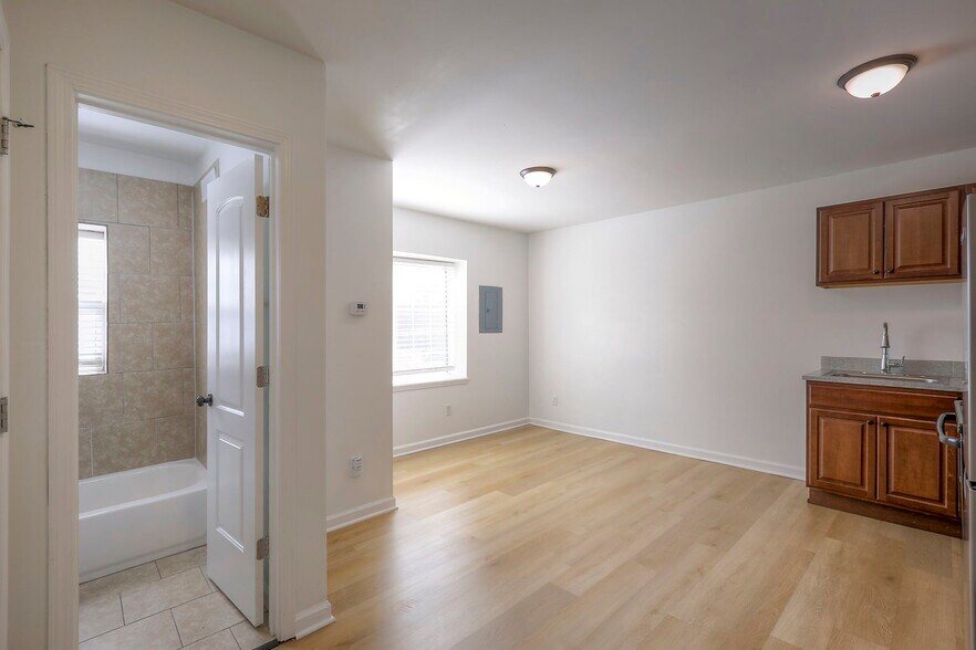 More Photos Of 3035 Harrison St, Kansas City Apartments For Sale