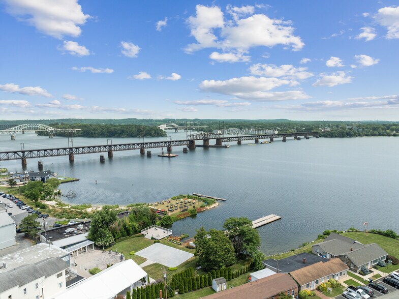 More Photos Of 224 N Washington St, Havre De Grace Office For Sale